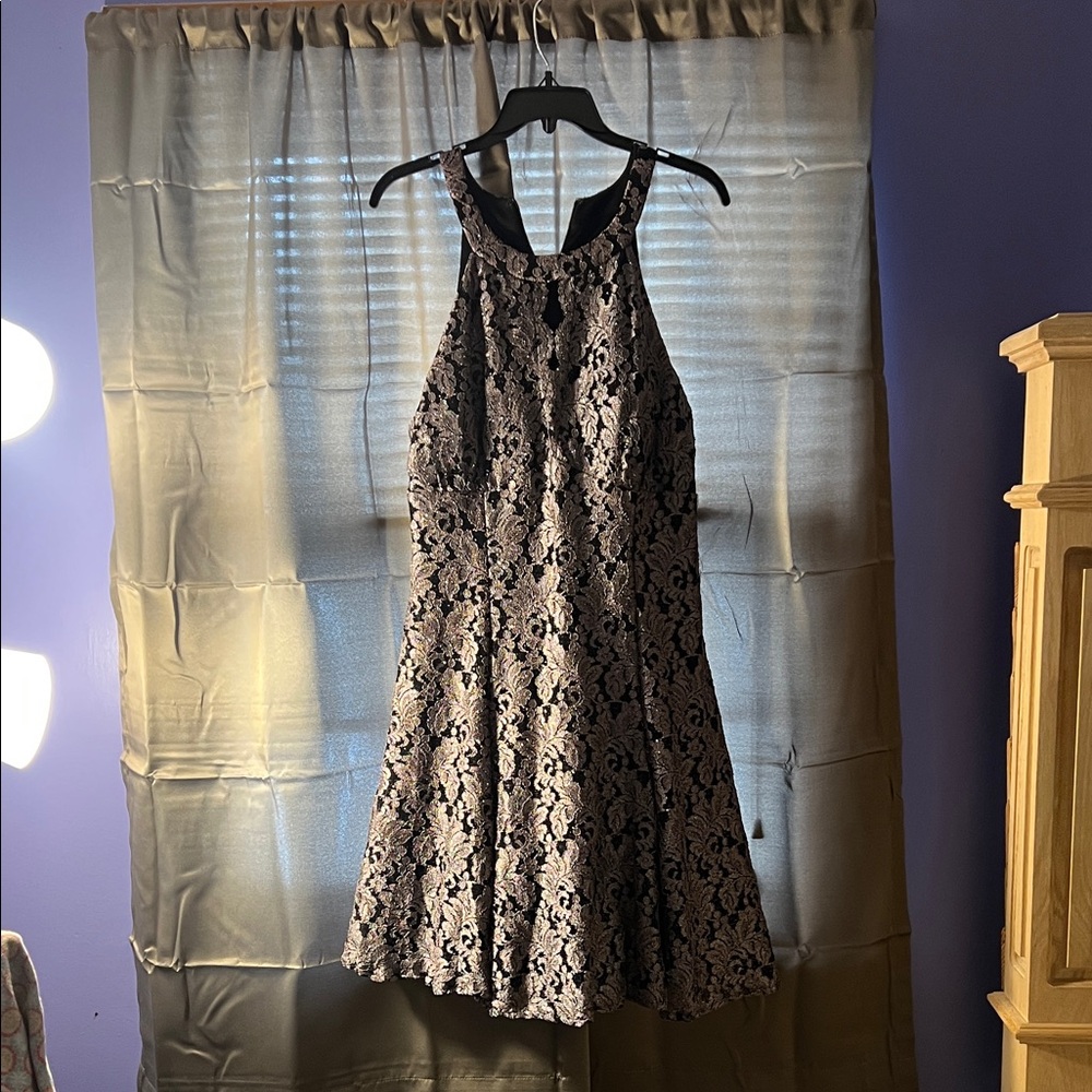 Chic Black and Silver Floral Formal Dress